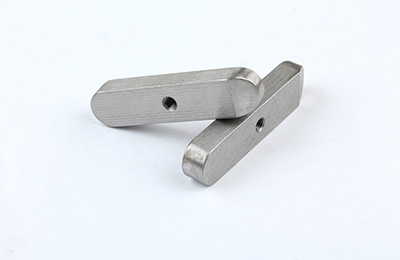 不銹鋼2CR13 兩頭圓按圖定制打孔平鍵、鍵銷